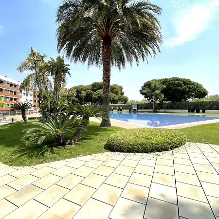 Apartament Luxurycambrils Resort&spa