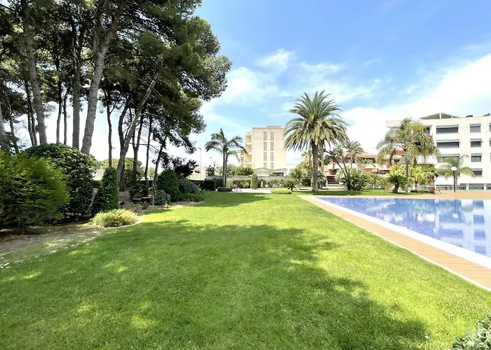 Lejlighed Luxurycambrils Resort&spa *